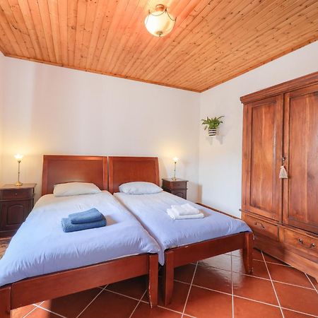 Charming Granite Cottage In Beautiful Surroundings Casal Diz Exterior photo